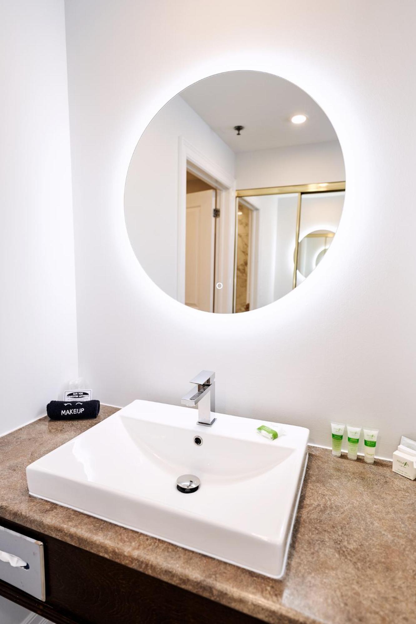 Riverrock Inn Rockland Ngoại thất bức ảnh